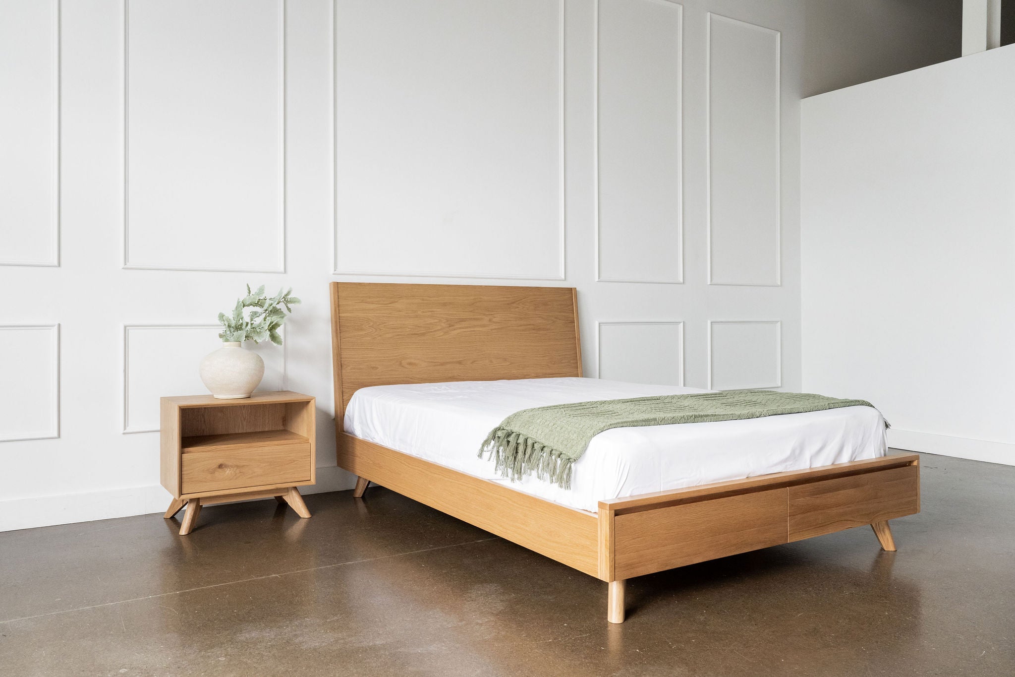 Warm Minimalism: Serene Simplicity in 2024 Furniture Trends