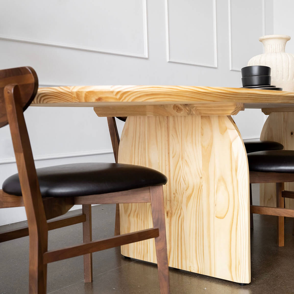 101" pine wood oval dining table