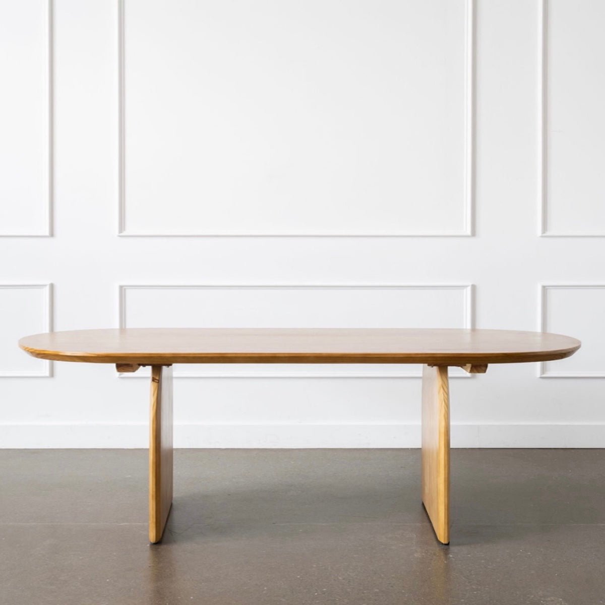 101" oak wood oval dining table
