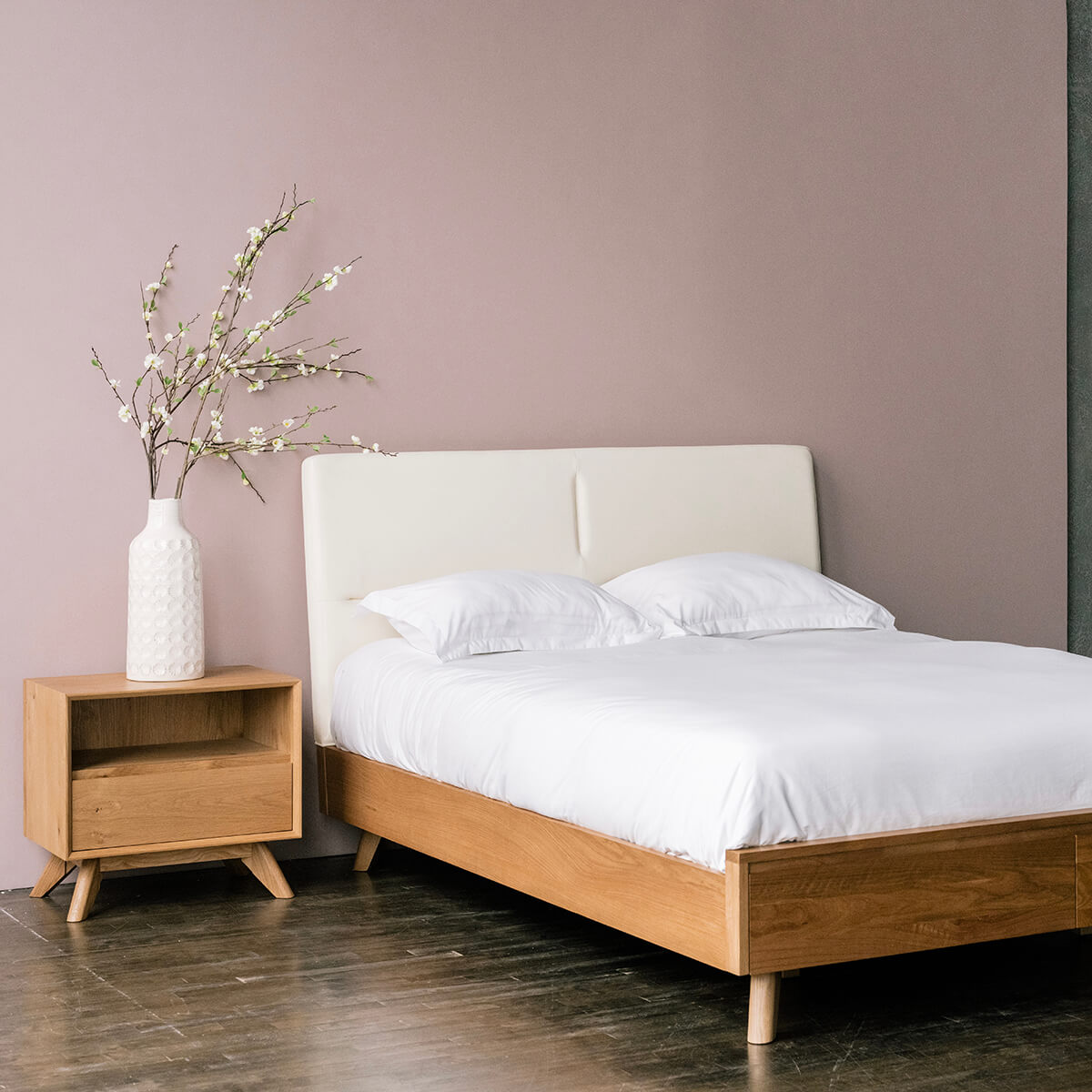 Mim Concept best Modern furniture stores in Toronto, Ottawa and Mississauga to sell modern contemporary bedroom furniture and condo furniture. Italian leather headboard bed Low profile platform storage bed solid oak wood modern organic  Edit alt text