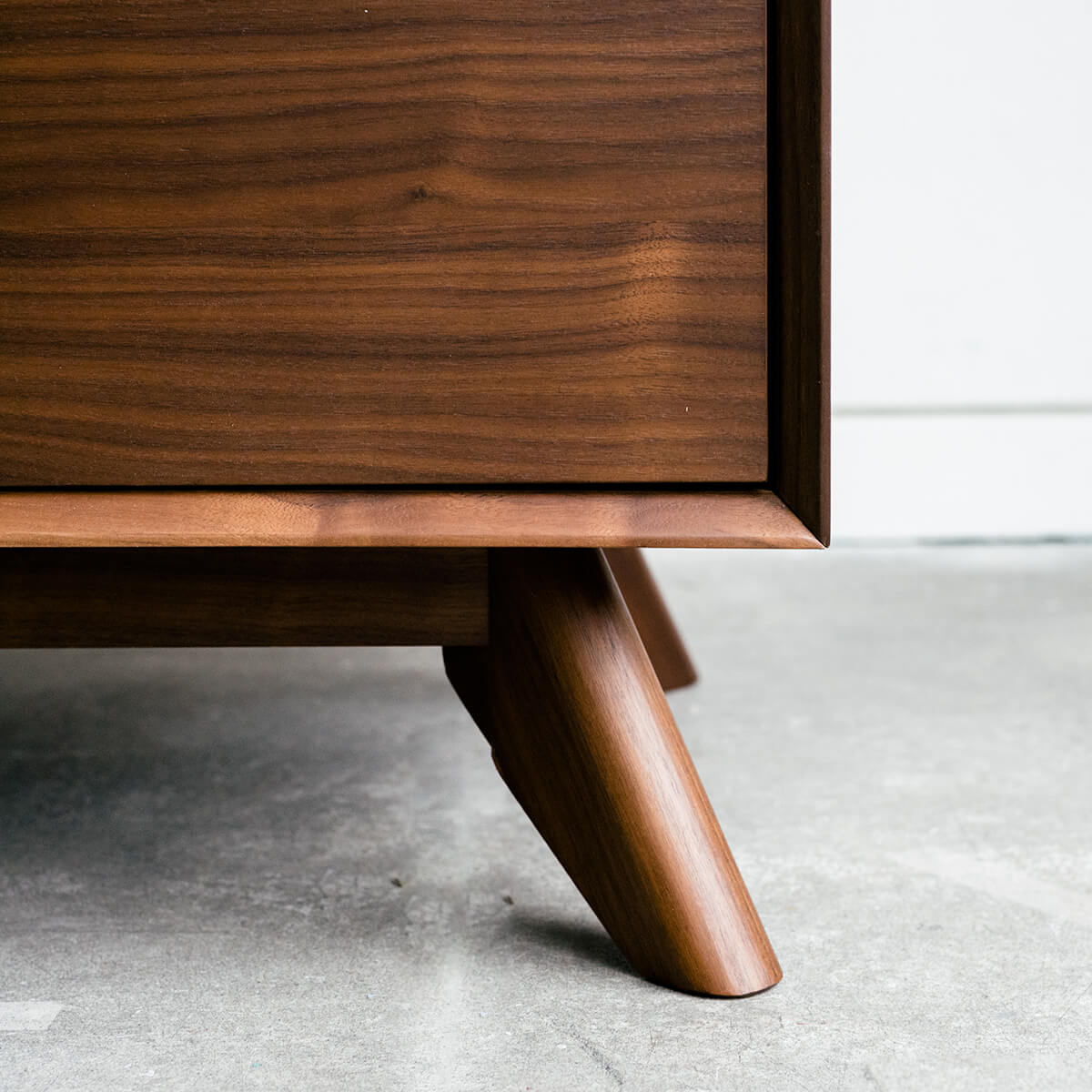 
                  
                    Mim Concept  best Modern furniture stores in Toronto, Ottawa and Mississauga to sell modern contemporary bedroom furniture and condo furniture. Minimal mid century modern furniture dresser tallboy solid walnut wood modern organic Scandanivian
                  
                