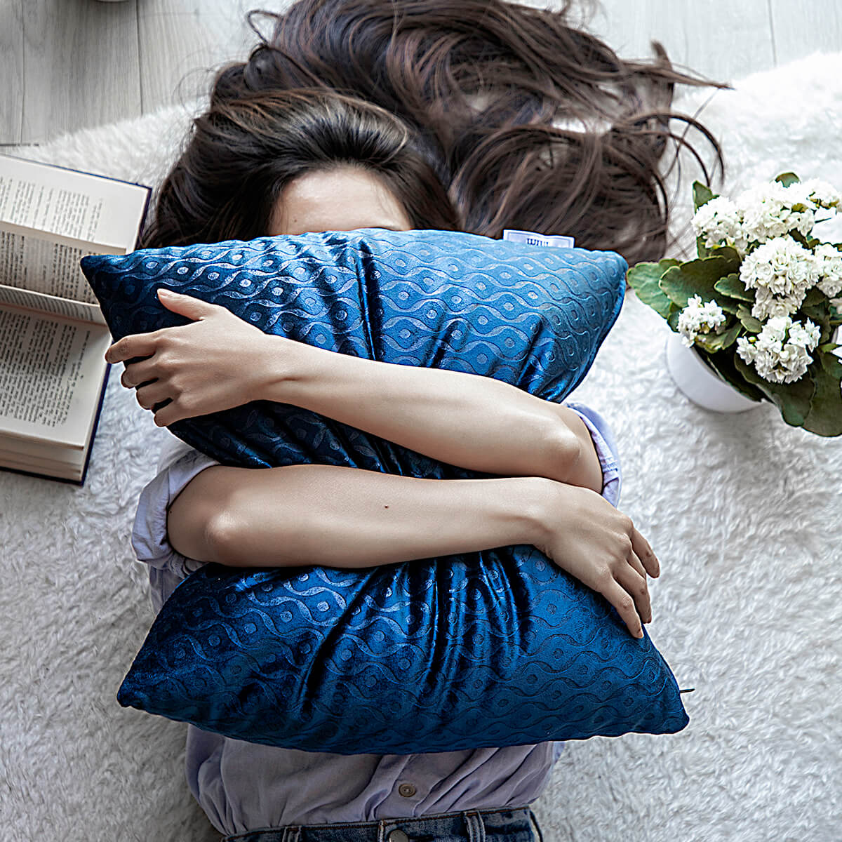 
                  
                    Sustainable Down Alternative Pillows
                  
                